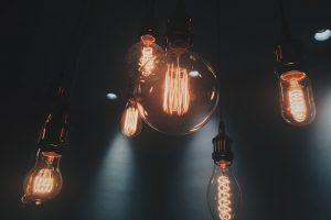 Conta de luz gratuita já está valendo: veja quem tem direito
